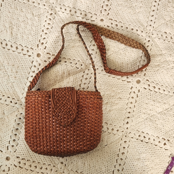 Handbags - Vintage Bonavi Woven Leather Crossbody Bag Purse Boho